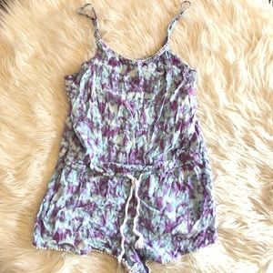 Xhilaration tye die romper